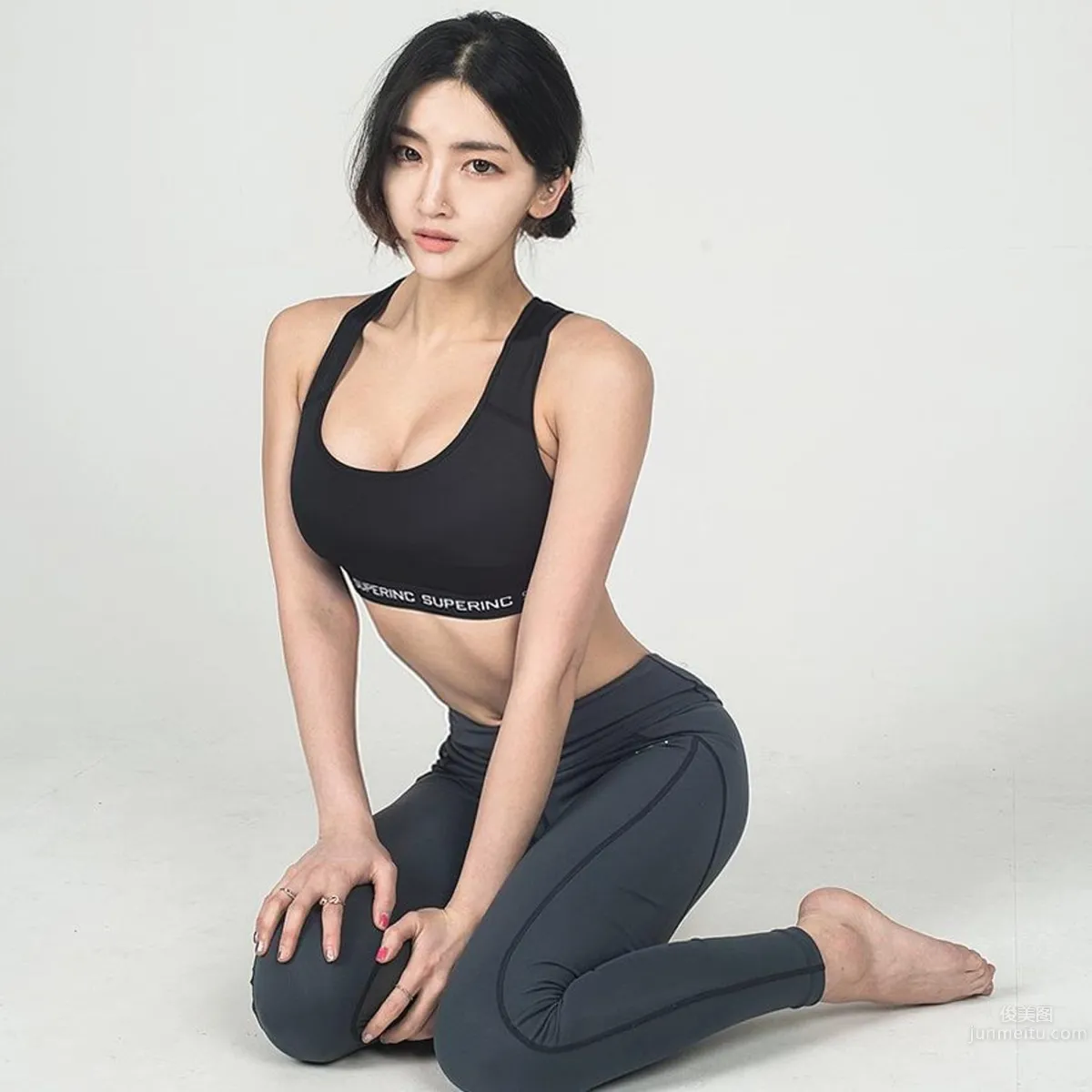 韓國健身美女박세리 緊身上衣超狂身材 17