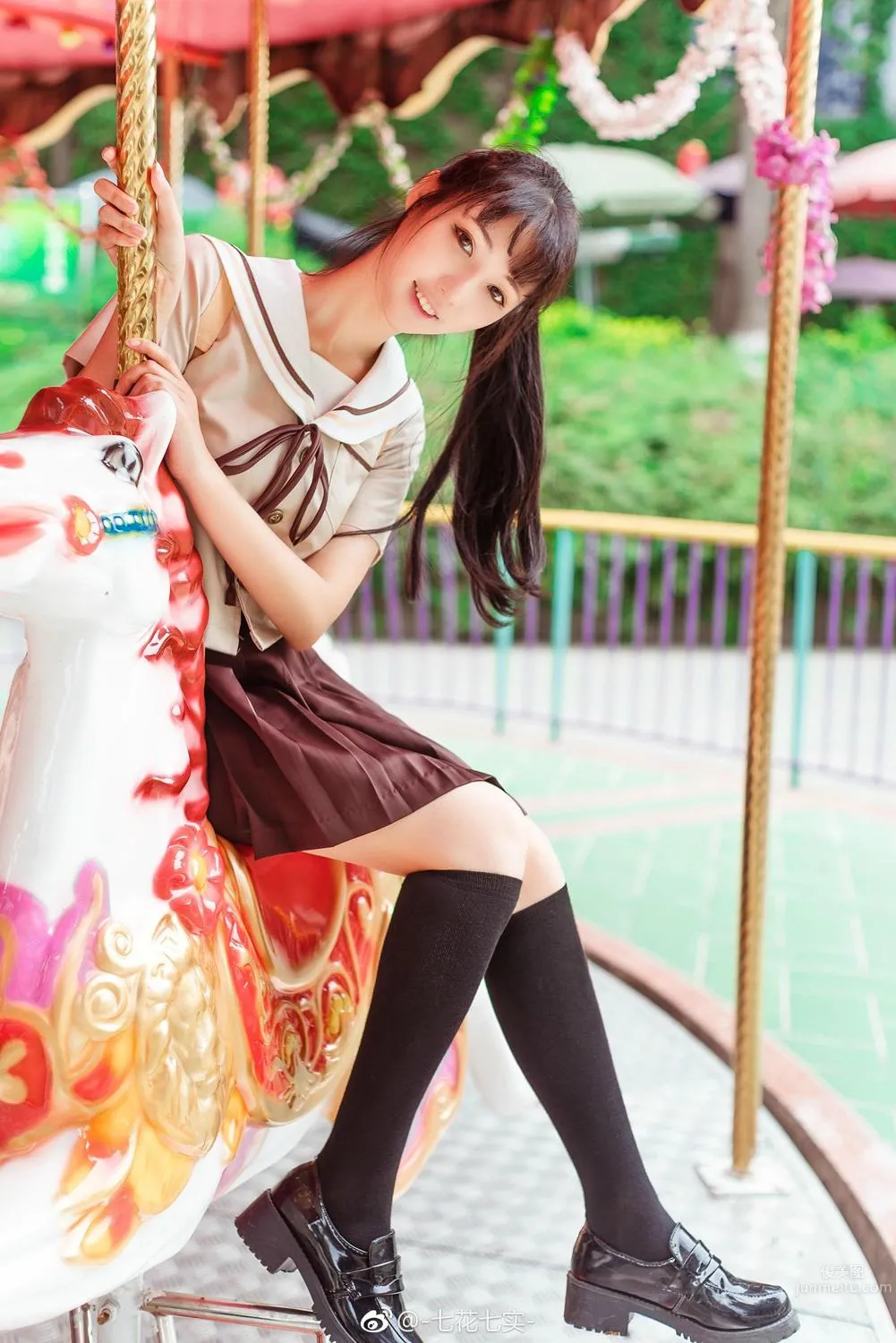 软妹子宓兔兔er 微博私房定制写真_2
