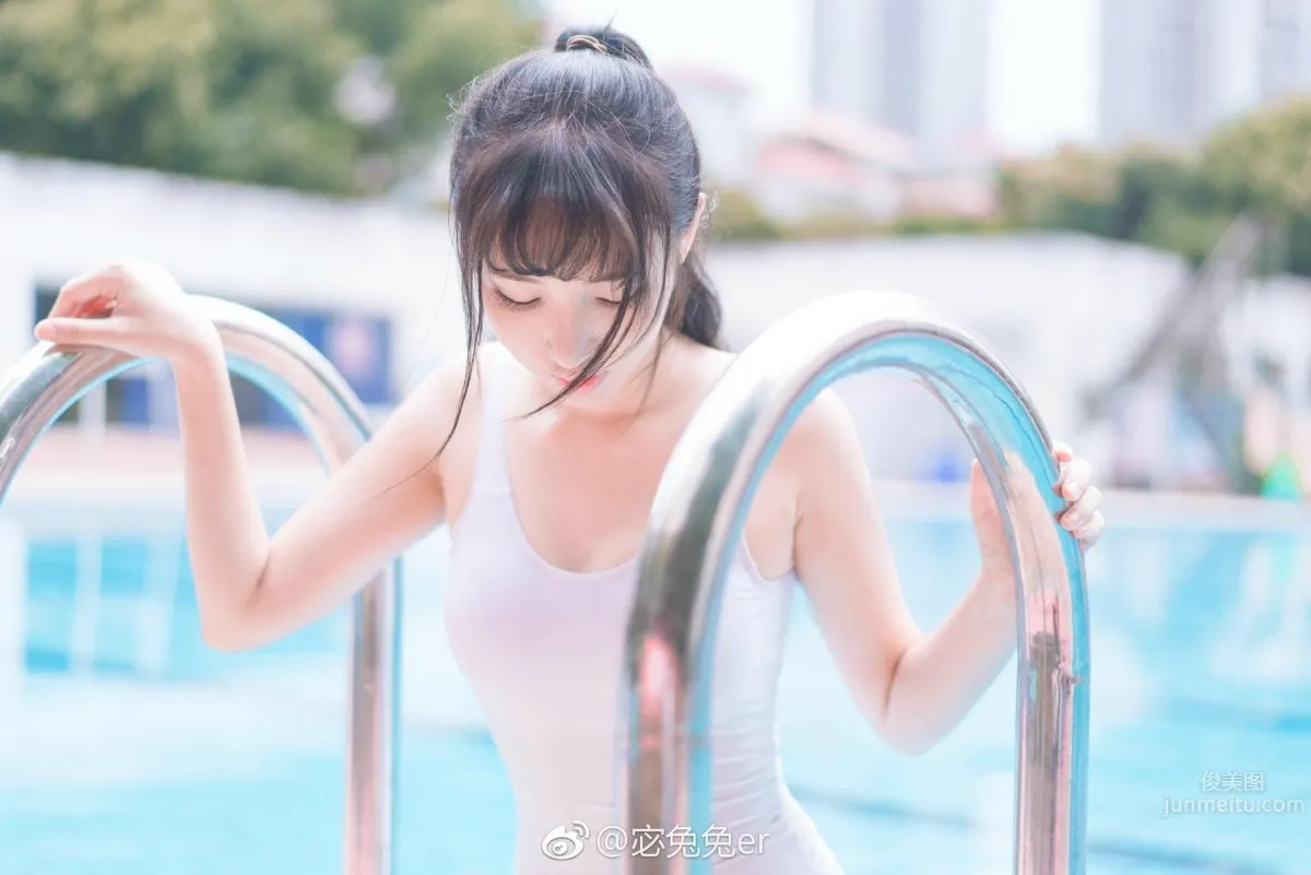軟妹子宓兔兔er 微博私房定制寫真 10