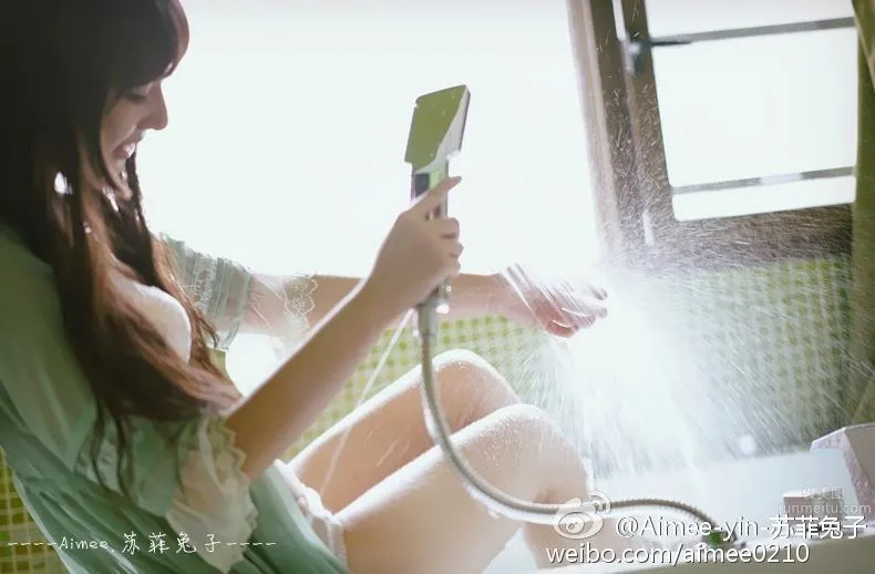軟妹子宓兔兔er 微博私房定制寫真 36