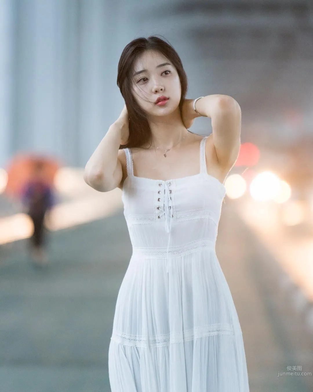 Shin Jae Eun: One Piece photo 17