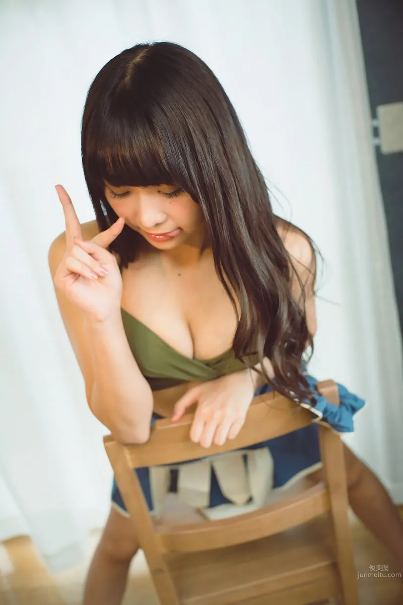 Pure Girl Naomi Majima, Big Mole on Chest Makes Her Lovable photo 1