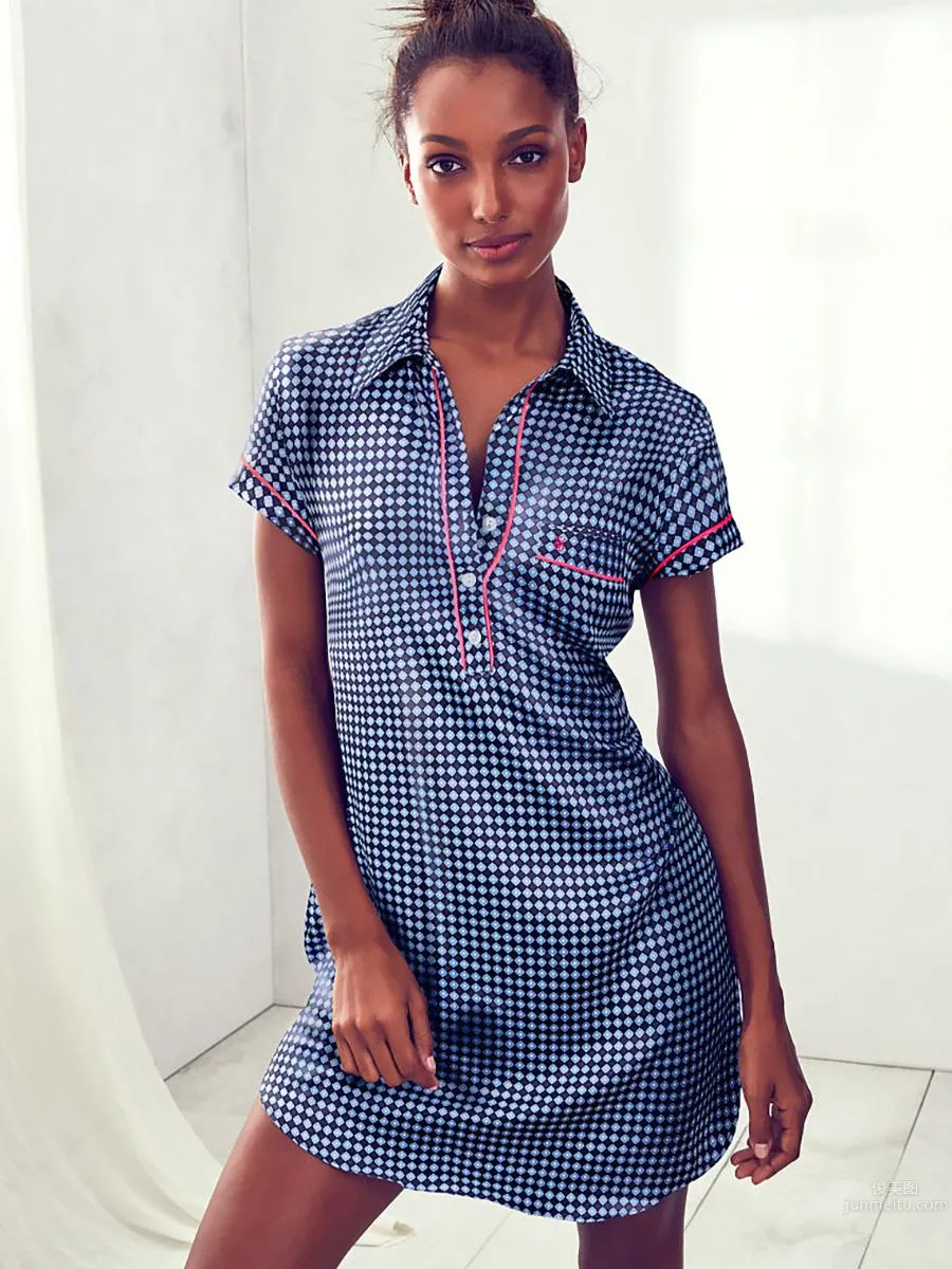 Jasmine Tookes - 2016 Victoria's Secret 2 photo 12