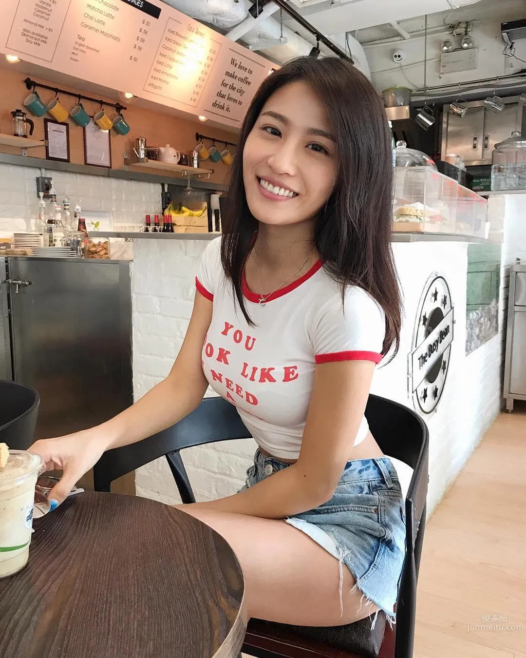 林芊妤練出驚人身段 纖細蠻腰非常吸睛 36