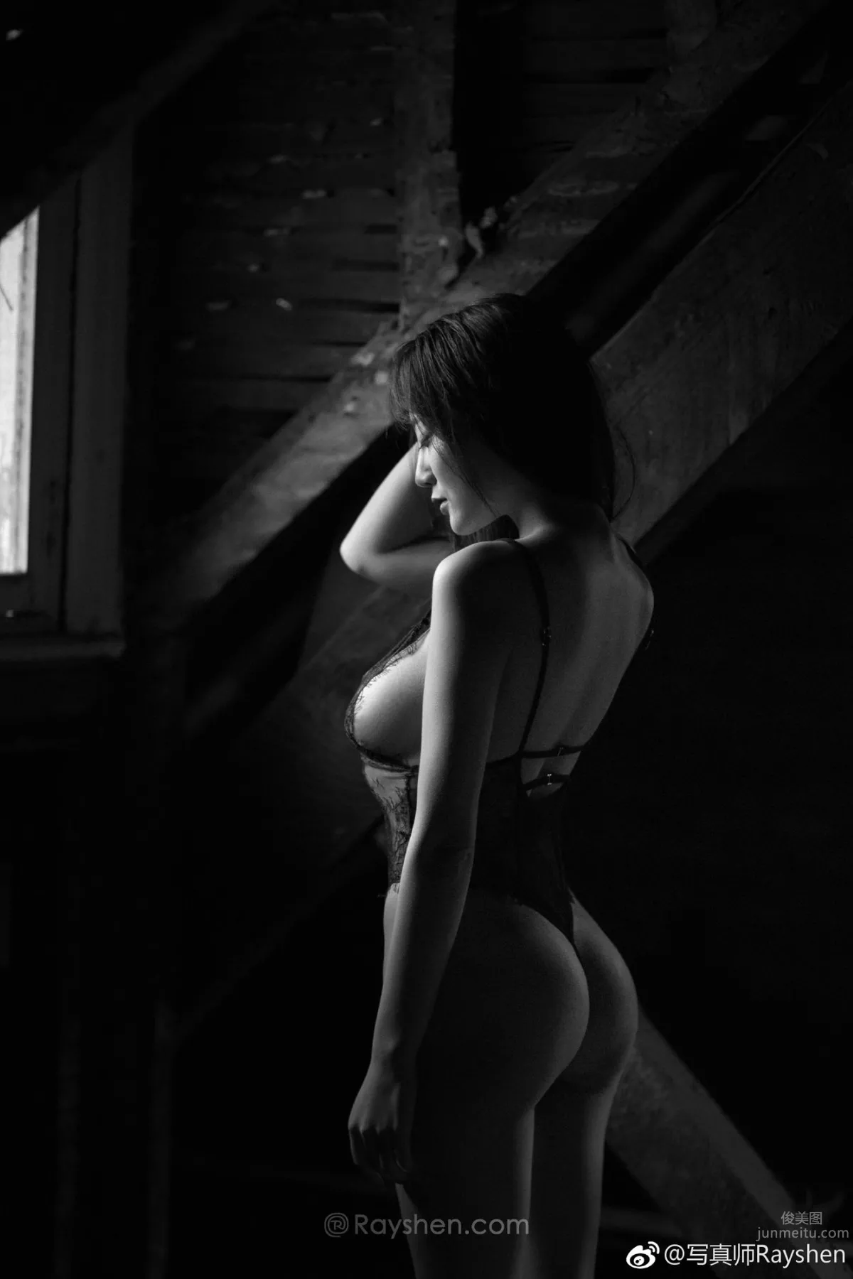 妩媚女神猩一 私房诱惑写真_26