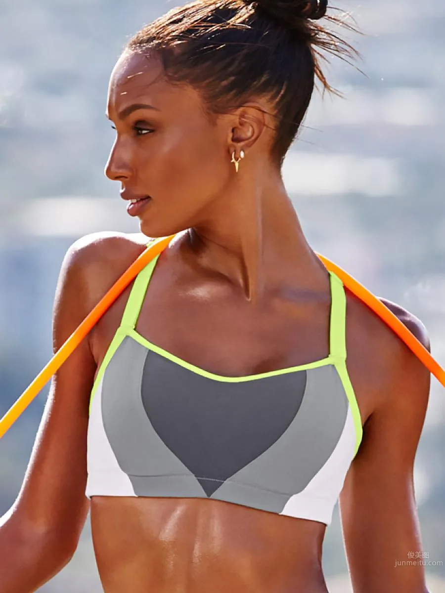 Jasmine Tookes - 2016 Victoria's Secret 2 photo 32