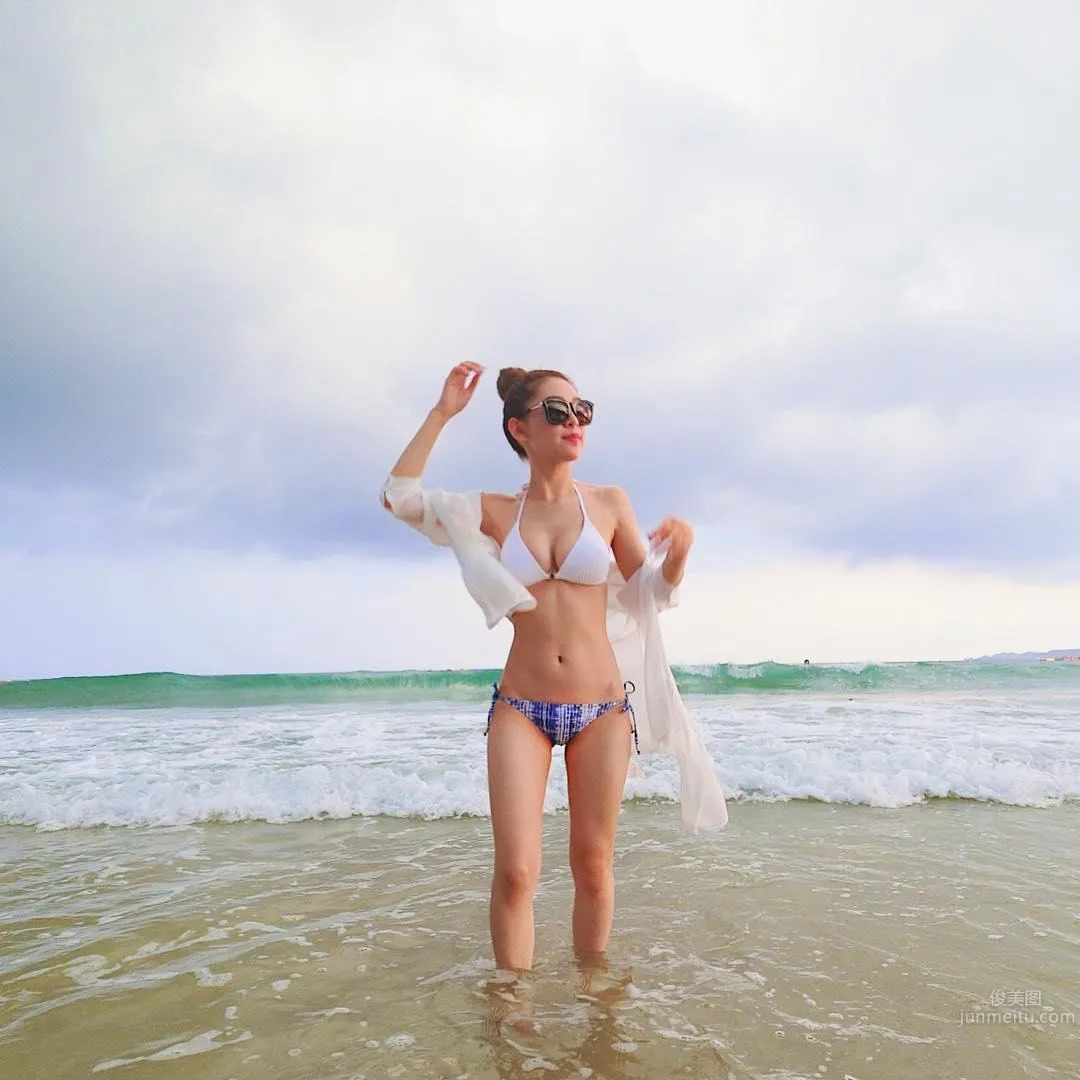 Taiwan Honey Girl Lu Yingrong, a Heap of Sexy Bikini Photos on Ig photo 16