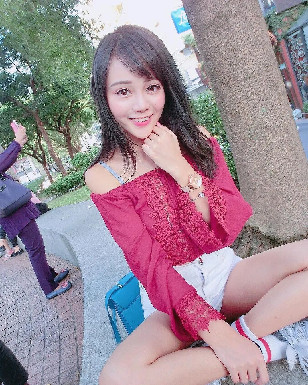 Happy Company! Female Colleague Candy Sun "So Beautiful It's Unreal" photo 28