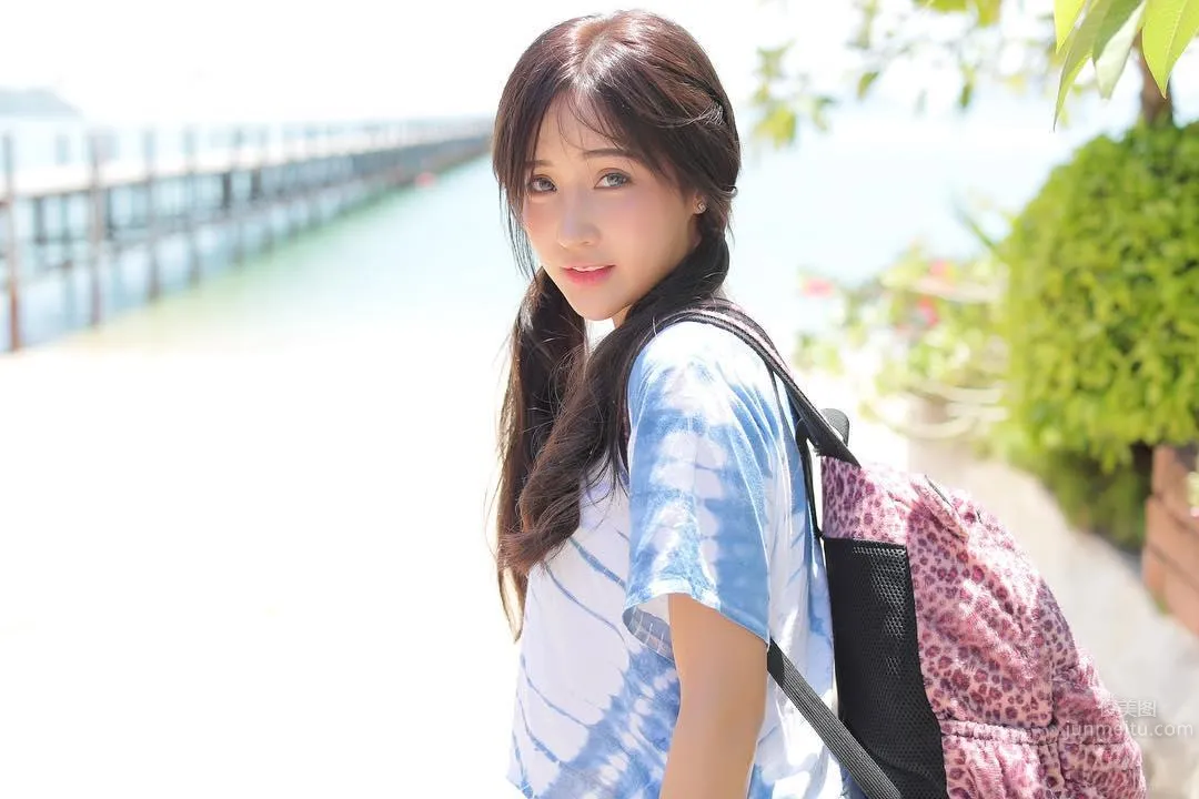 日韩泰中四国混血Thanyarat 取下牙套后的海量美照_107