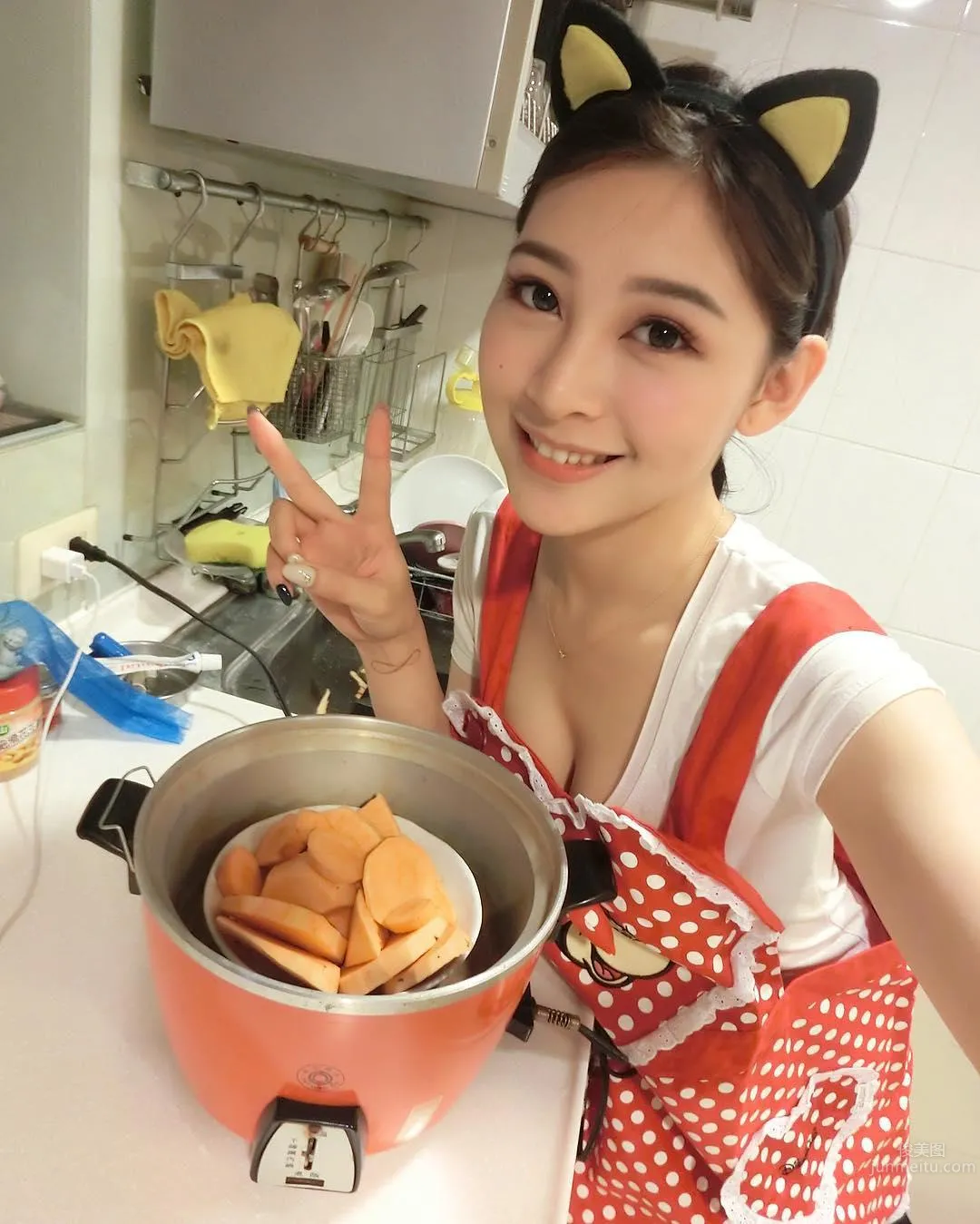 Taiwan Honey Girl Lu Yingrong, a Heap of Sexy Bikini Photos on Ig photo 8
