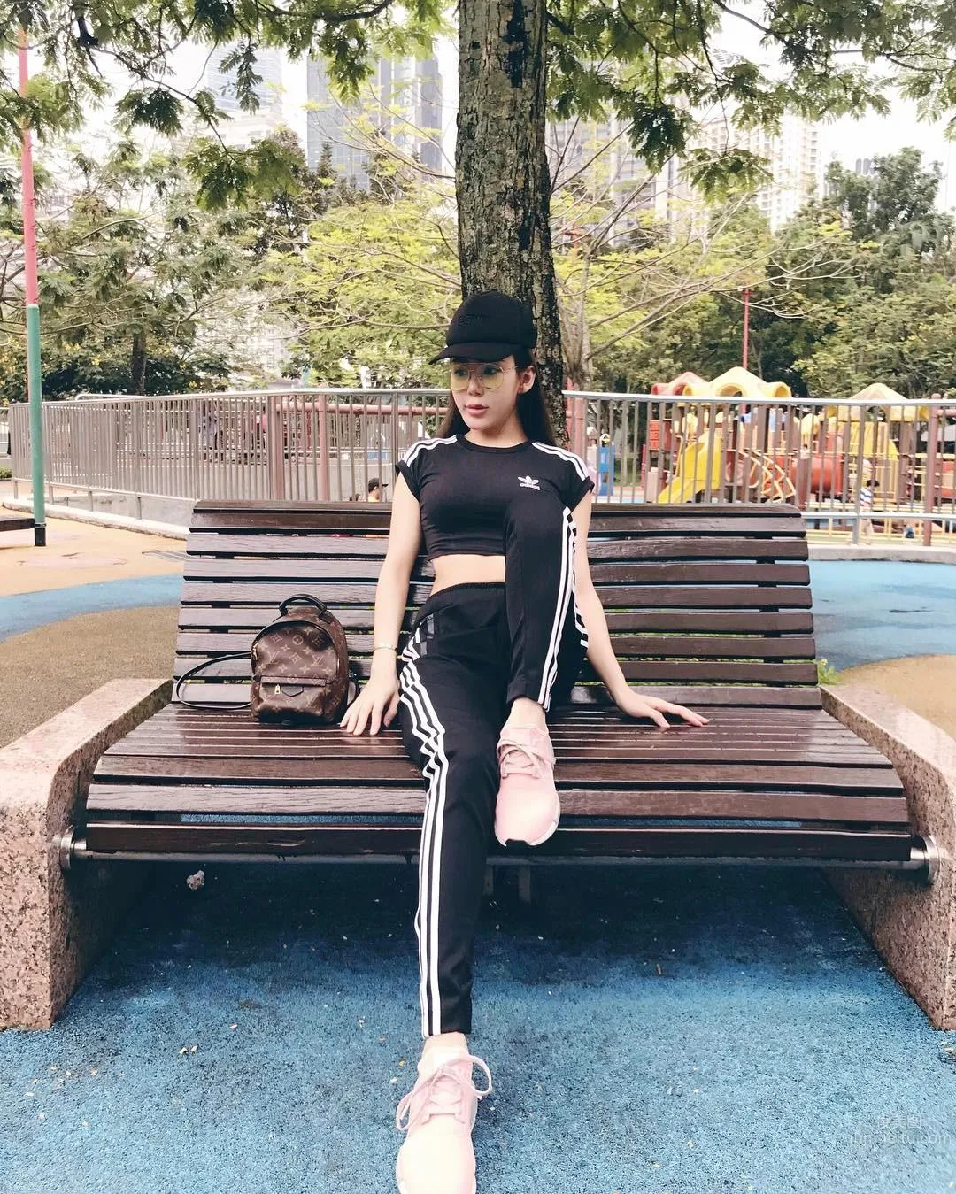 Malaysian Beauty Boss Lady Amanda Seet's IG Private Shoot Beautiful Photos photo 17