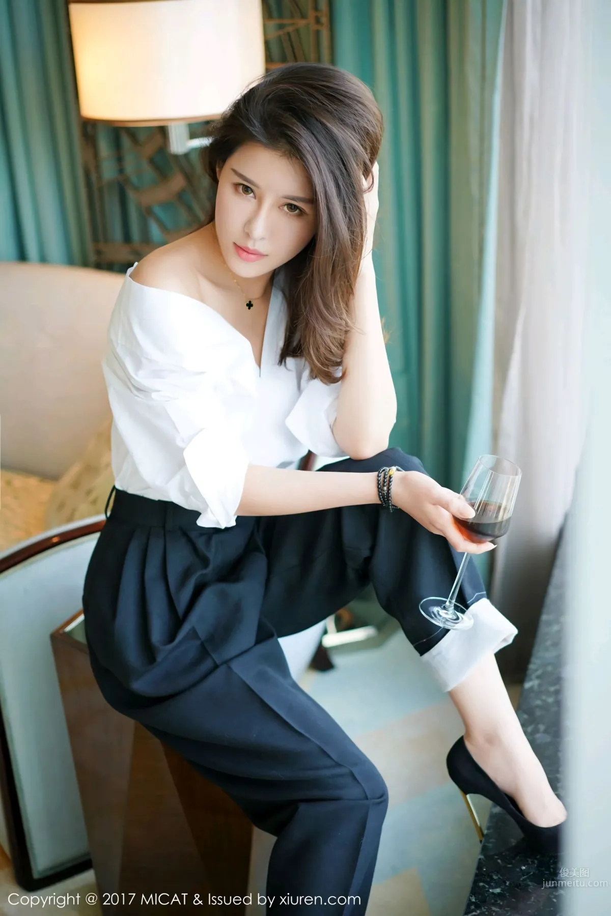 Ye Jiayi Double Festival Gift, Bathroom Series with Lots of Fans photo 7