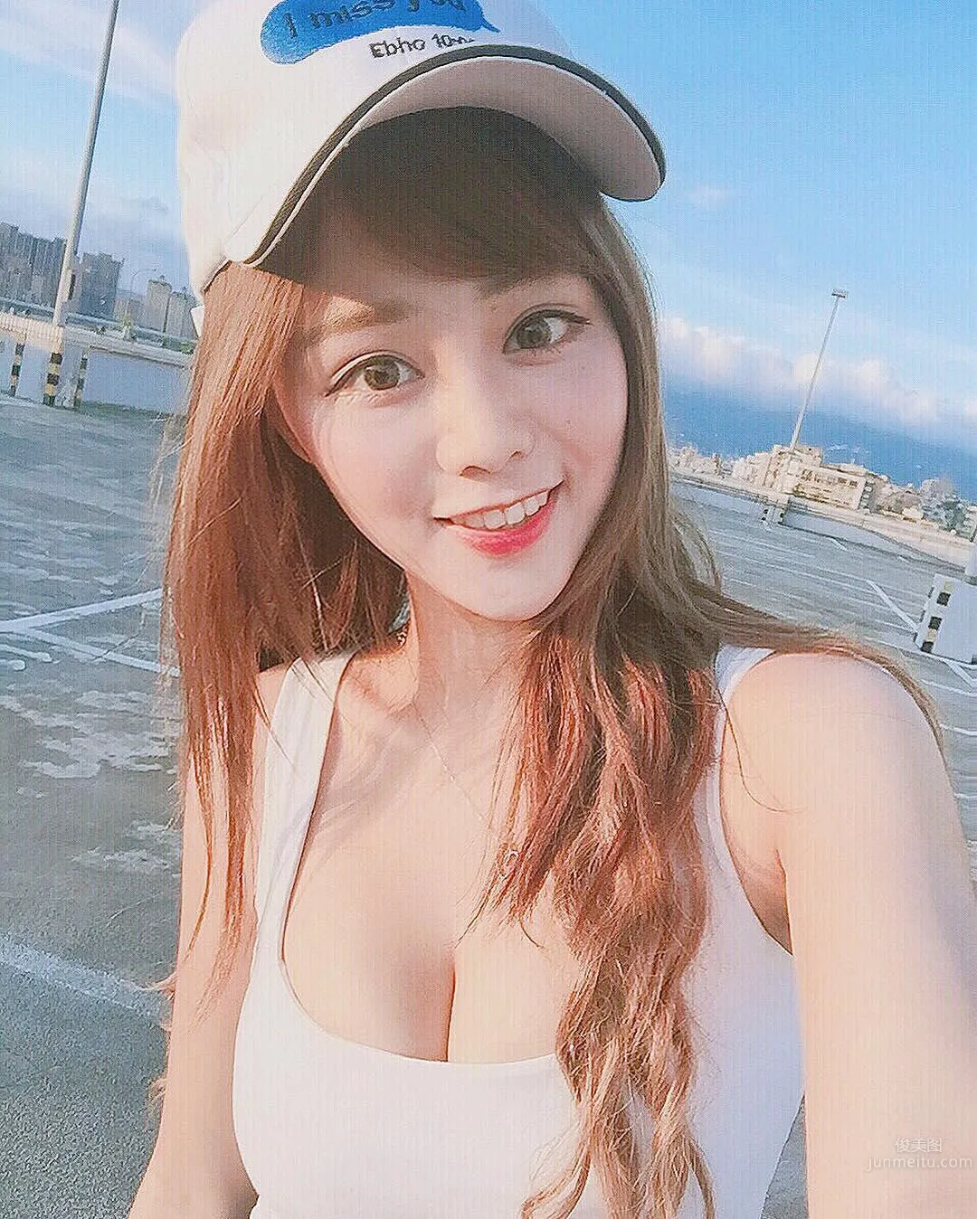 Happy Company! Female Colleague Candy Sun "So Beautiful It's Unreal" photo 21