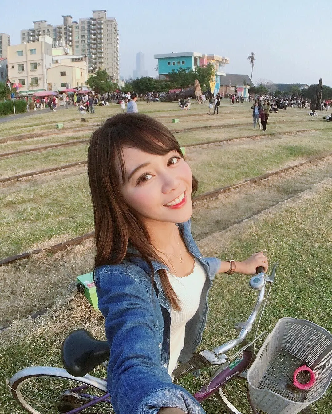 Happy Company! Female Colleague Candy Sun "So Beautiful It's Unreal" photo 30