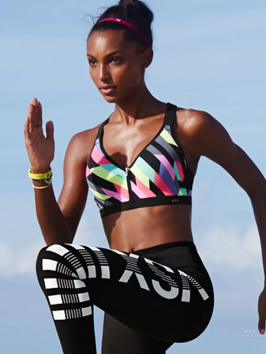 Jasmine Tookes - 2016 Victoria's Secret 2 photo 11