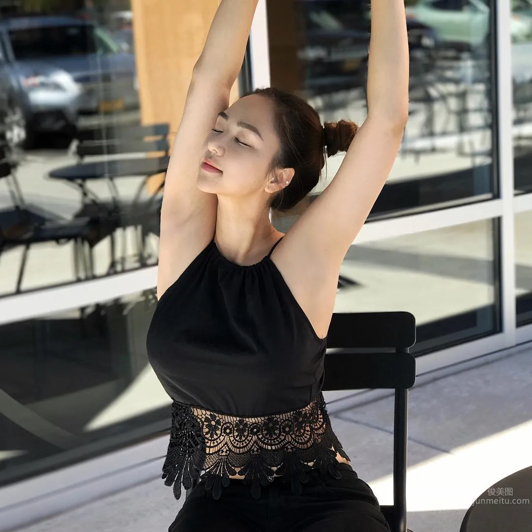 韓國運動妹子Christian 歐美範十足的火爆身材 33