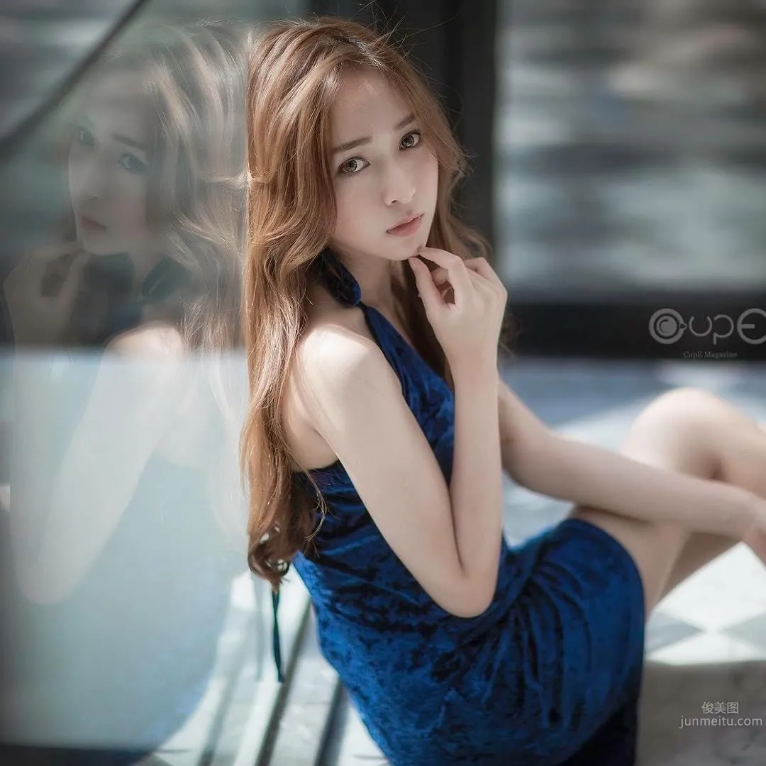 Yoke Oranich - Stunningly Beautiful Thai Girl photo 27