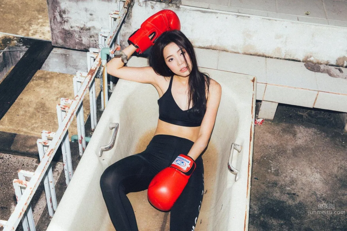 Boxing Beauty Nutrugee Wisawanart, Willing to Be Your Punching Bag for a Lifetime photo 28