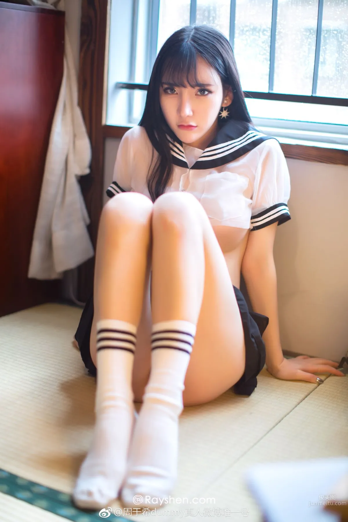 Zhou Yuxi Transforms into Mai Shiranui, Peacock Dudou, Japanese Style School Uniform photo 30