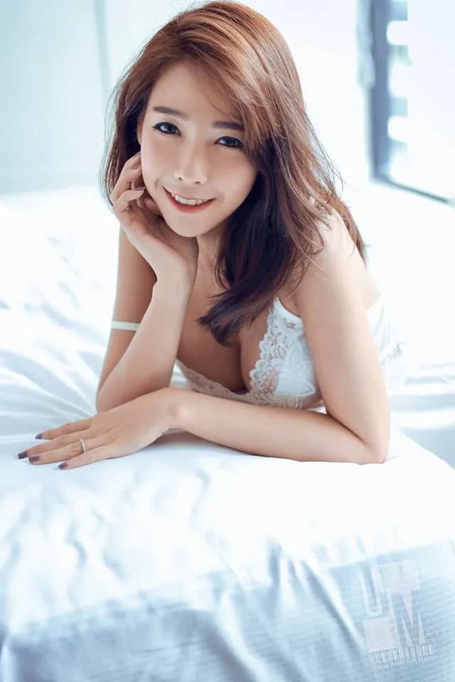 泰國混血妹子Soraya Suttawas 雪白肌膚時尚高雅 35