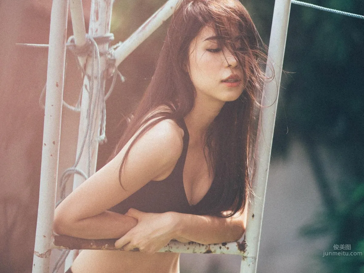 Boxing Beauty Nutrugee Wisawanart, Willing to Be Your Punching Bag for a Lifetime photo 27