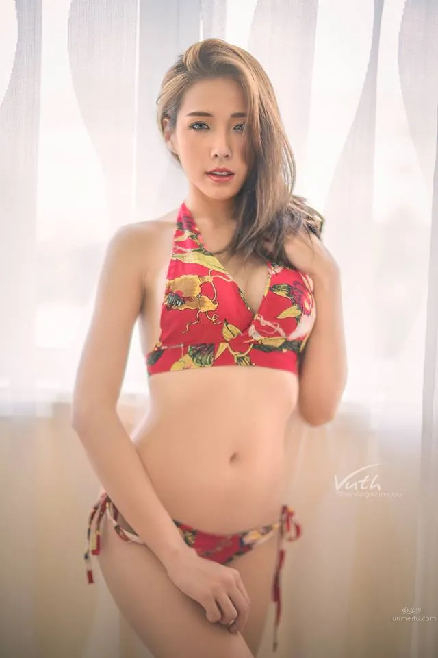 泰國混血妹子Soraya Suttawas 雪白肌膚時尚高雅 40