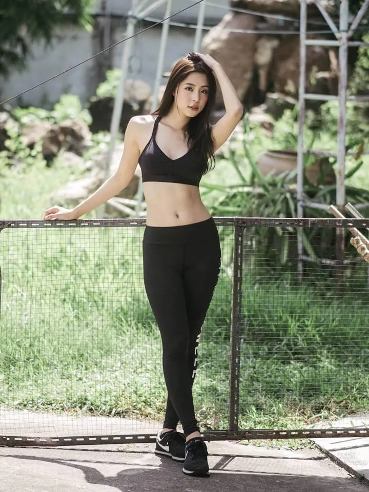 Boxing Beauty Nutrugee Wisawanart, Willing to Be Your Punching Bag for a Lifetime photo 11