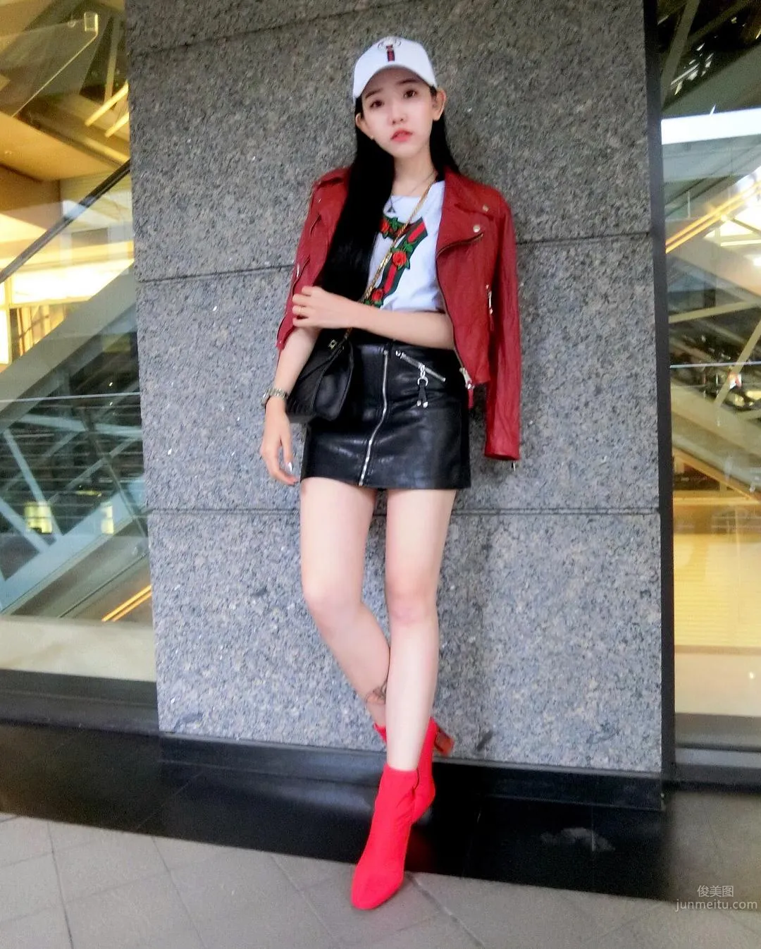 白嫩美女許允樂 可愛私房照太誘人 20