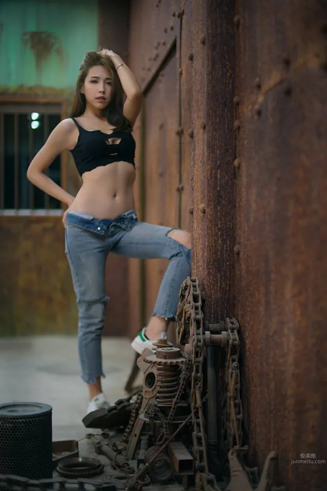 泰國混血妹子Soraya Suttawas 雪白肌膚時尚高雅 77