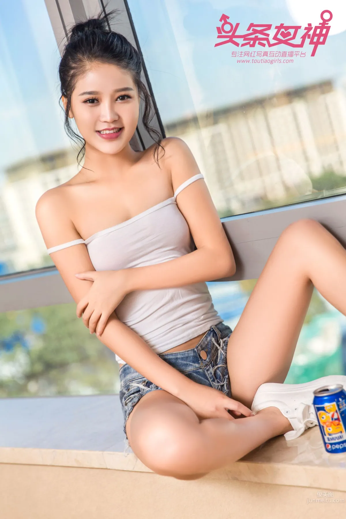 粉红少女Yilia 选片少女心_0