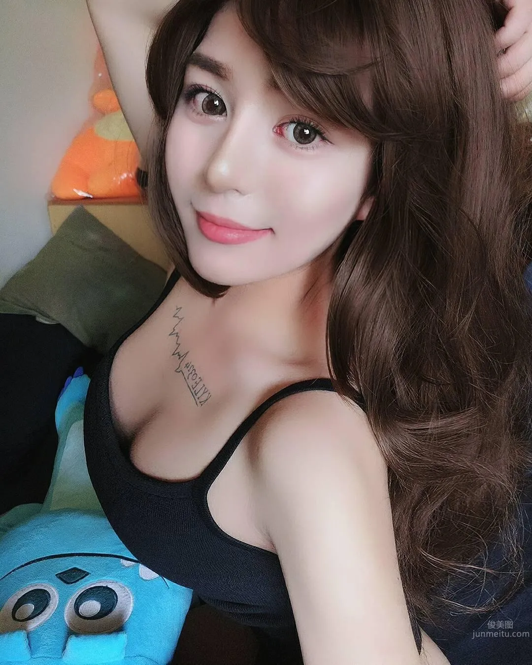 Weng Peiyan's Gaze Is So Cute, Lazy and Charming from a Boyfriend's Perspective photo 11