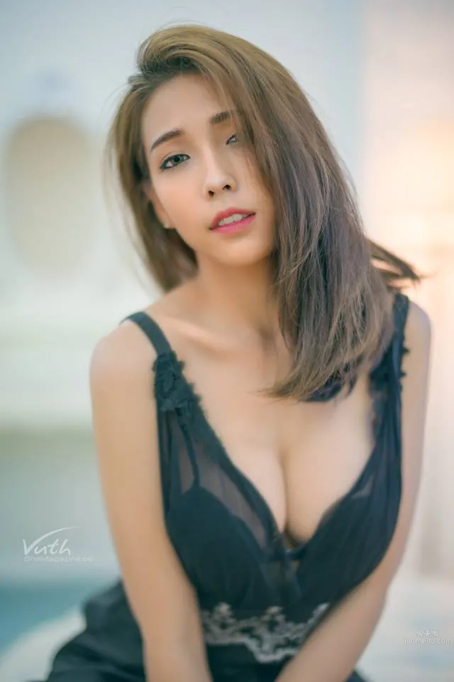 泰國混血妹子Soraya Suttawas 雪白肌膚時尚高雅 64