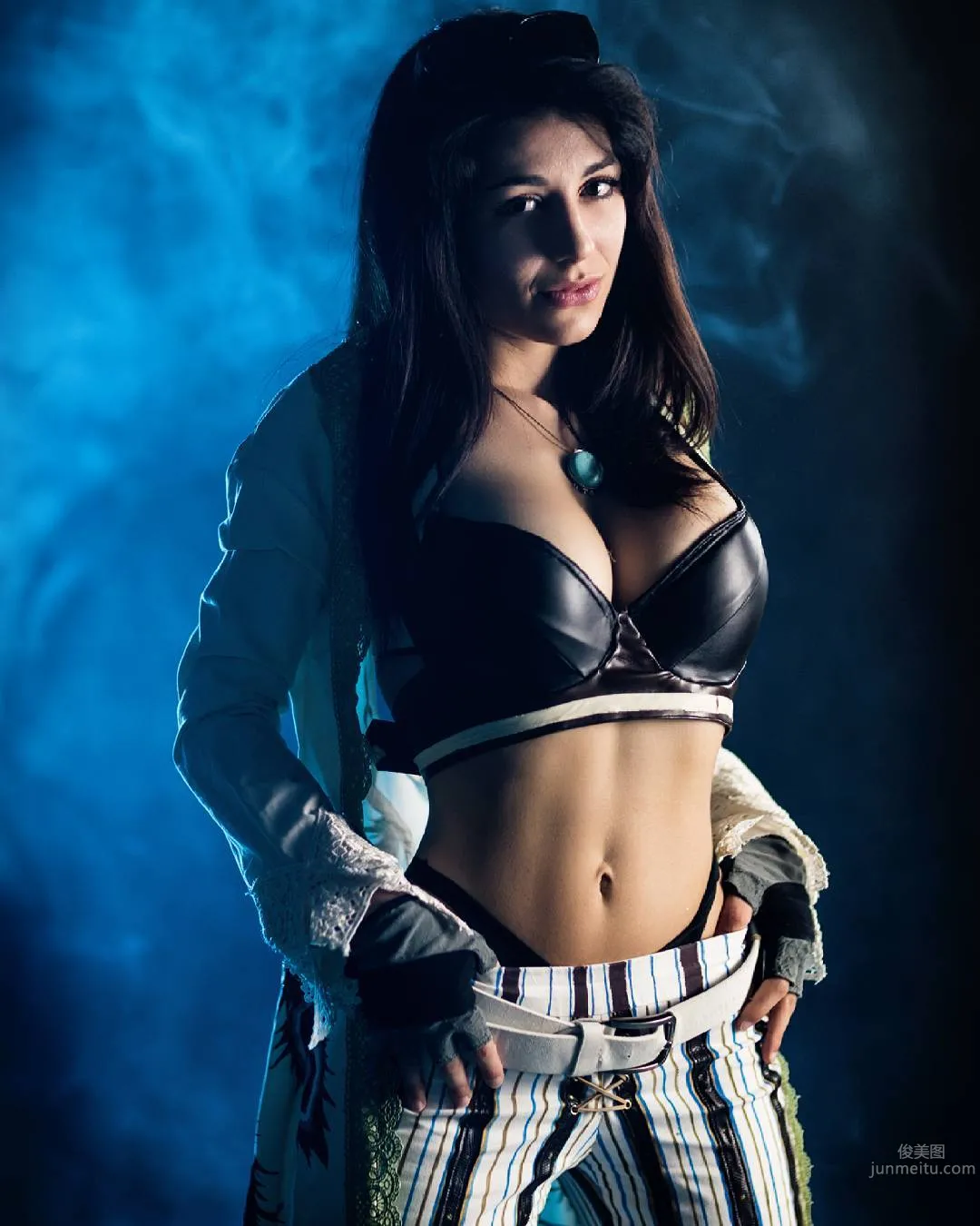 Italian Beauty Ambra Pazzani Classic Cosplay Photos photo 36