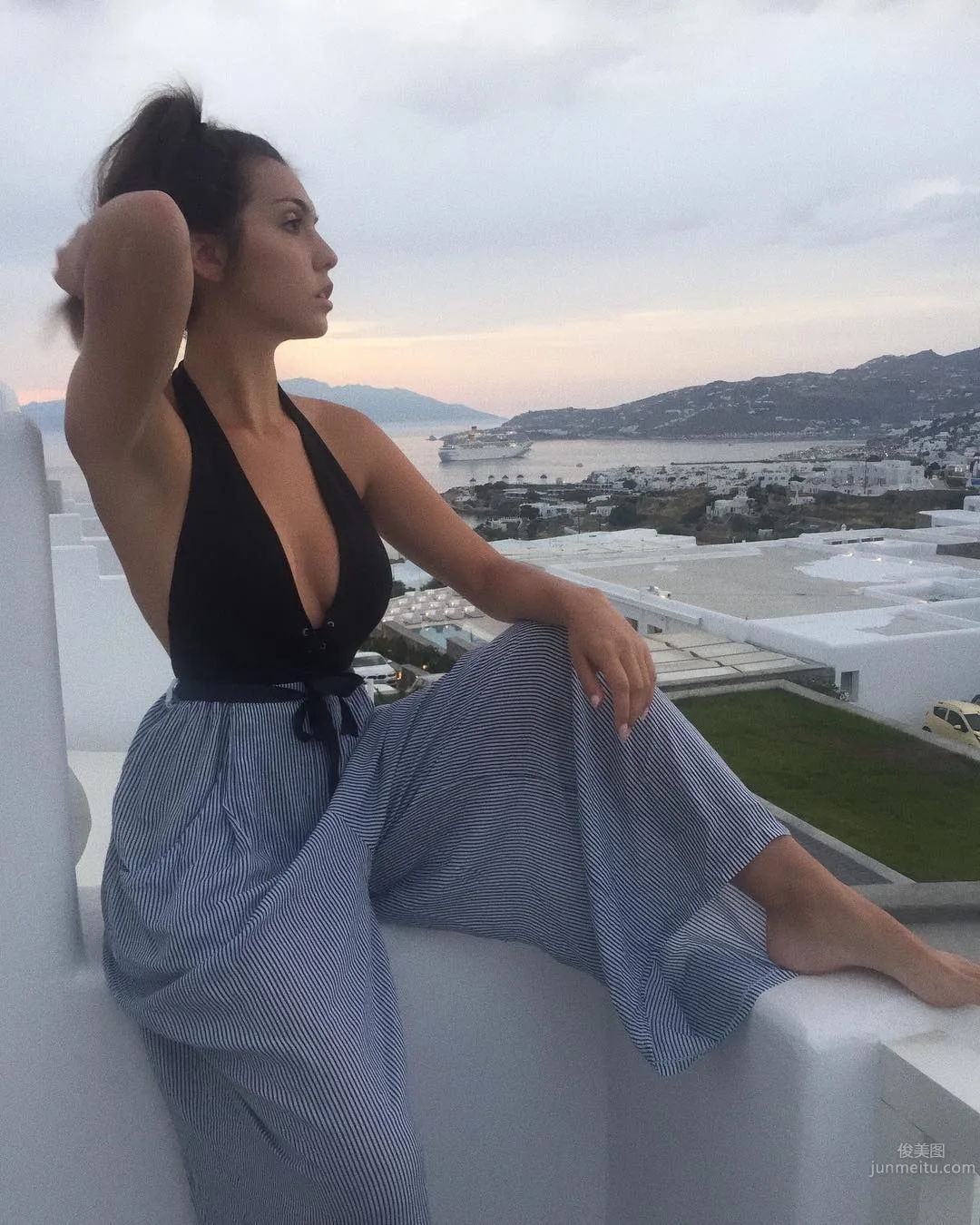 絕對武力！Ig正妹Grace Hansen中路大開惹不起 24