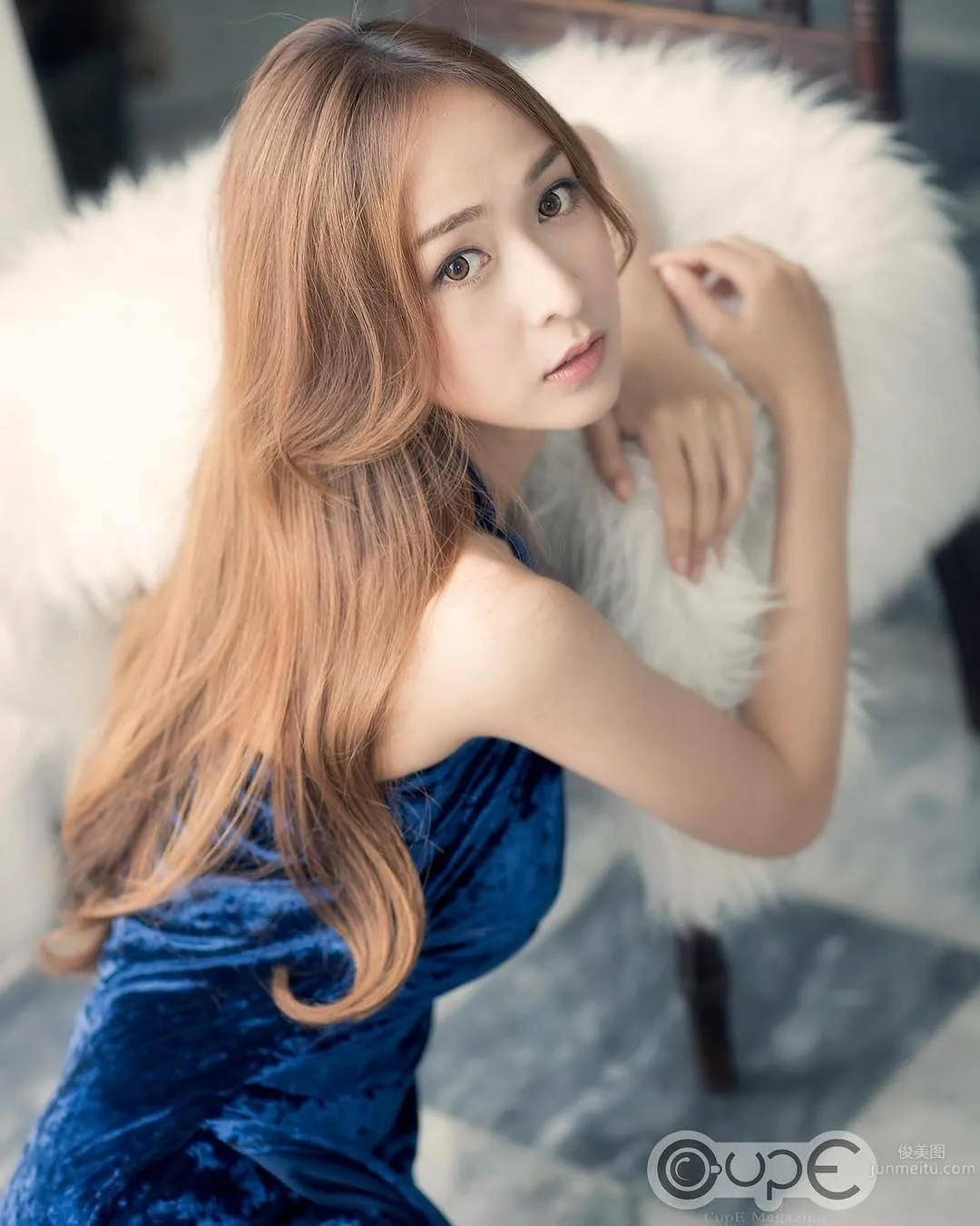 Yoke Oranich - Stunningly Beautiful Thai Girl photo 28