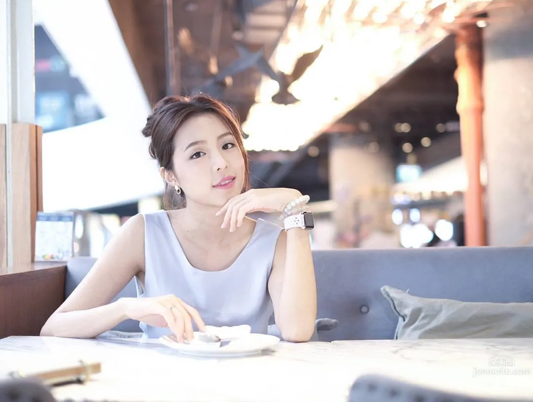 Nutrugee Wisawanart, Fresh and Eye-Catching Street Snap Photos photo 28