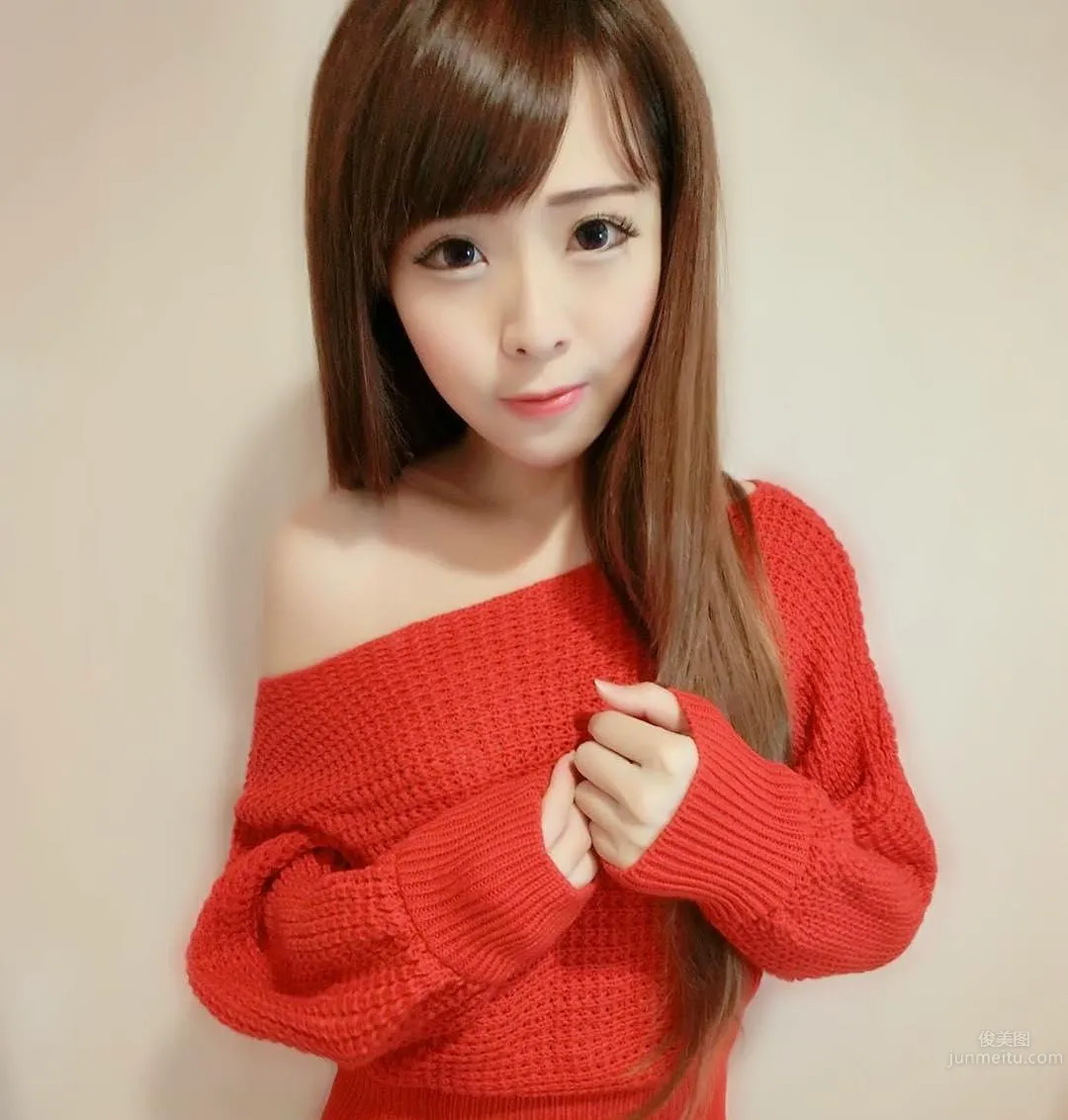 Zhang Xiaorou, Super Hot Online Shop Owner photo 2