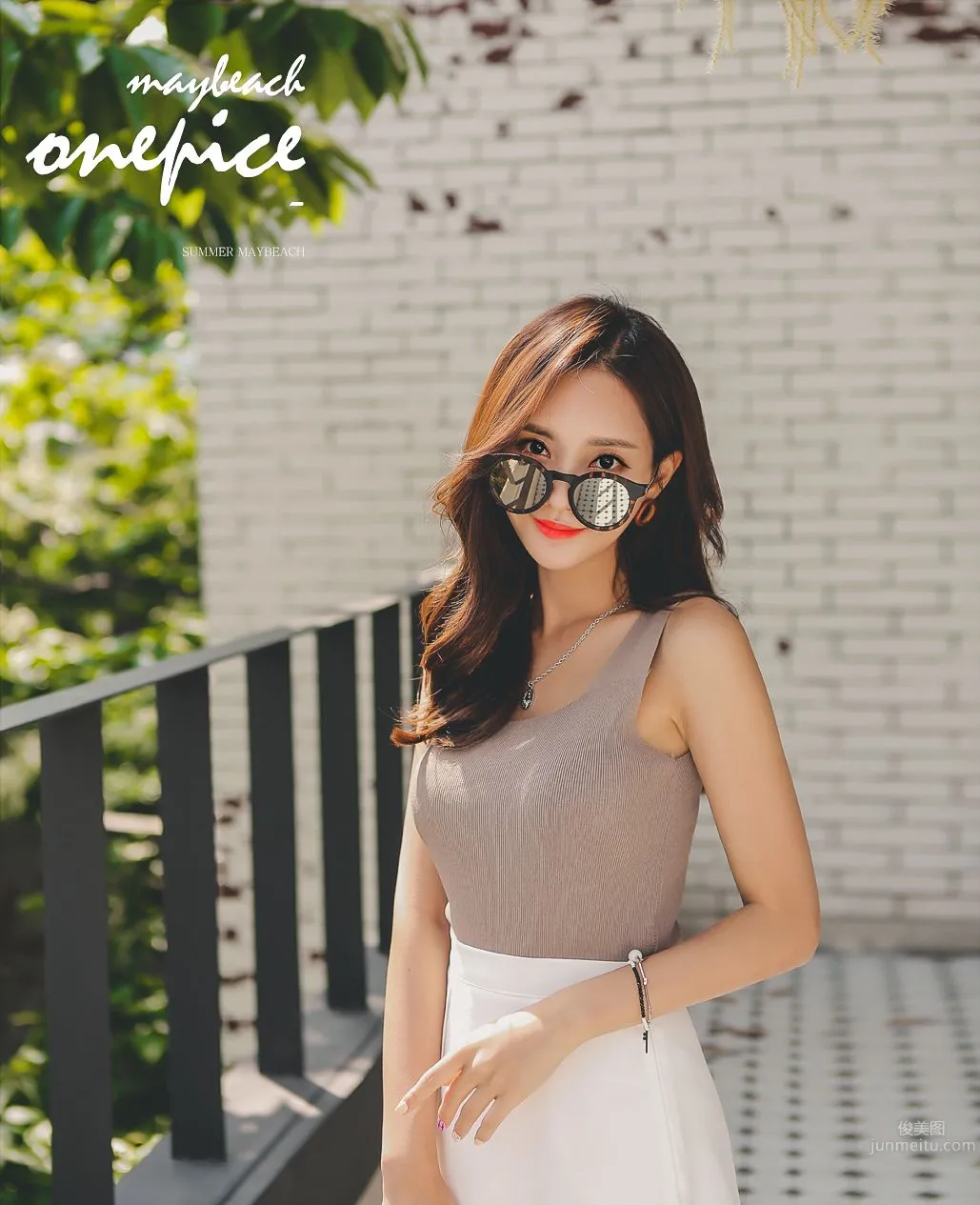 Korean Model Yeonjieun maybeach Casual Wear photo 68
