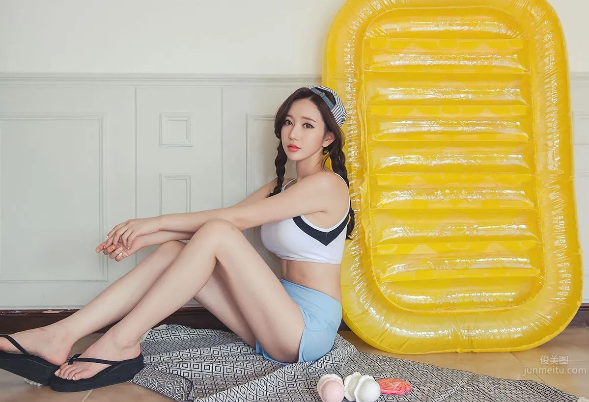Lee Yeon Jeong - 2017 MayBeach Bikini Series Four photo 49