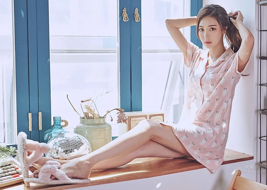 Korean Model Park Da Hyun Lologirl Pajama Series Three photo 129