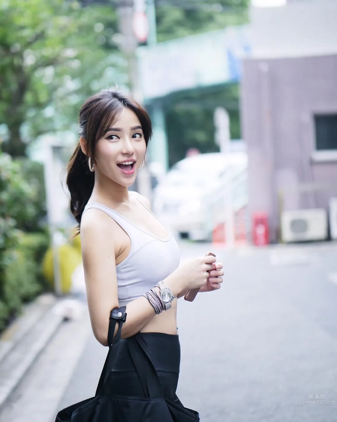 大馬美女賽車手Venice Min 賽車服底下是身材姣好 8