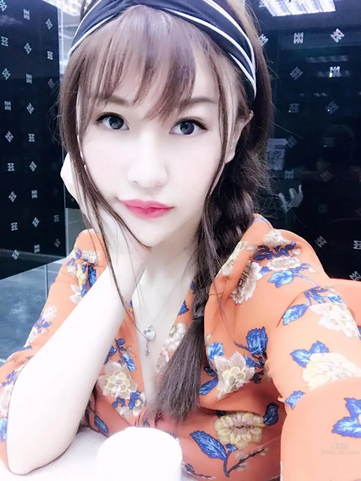 超强电音DJ李萱Verna 超火辣身材倍受瞩目_1
