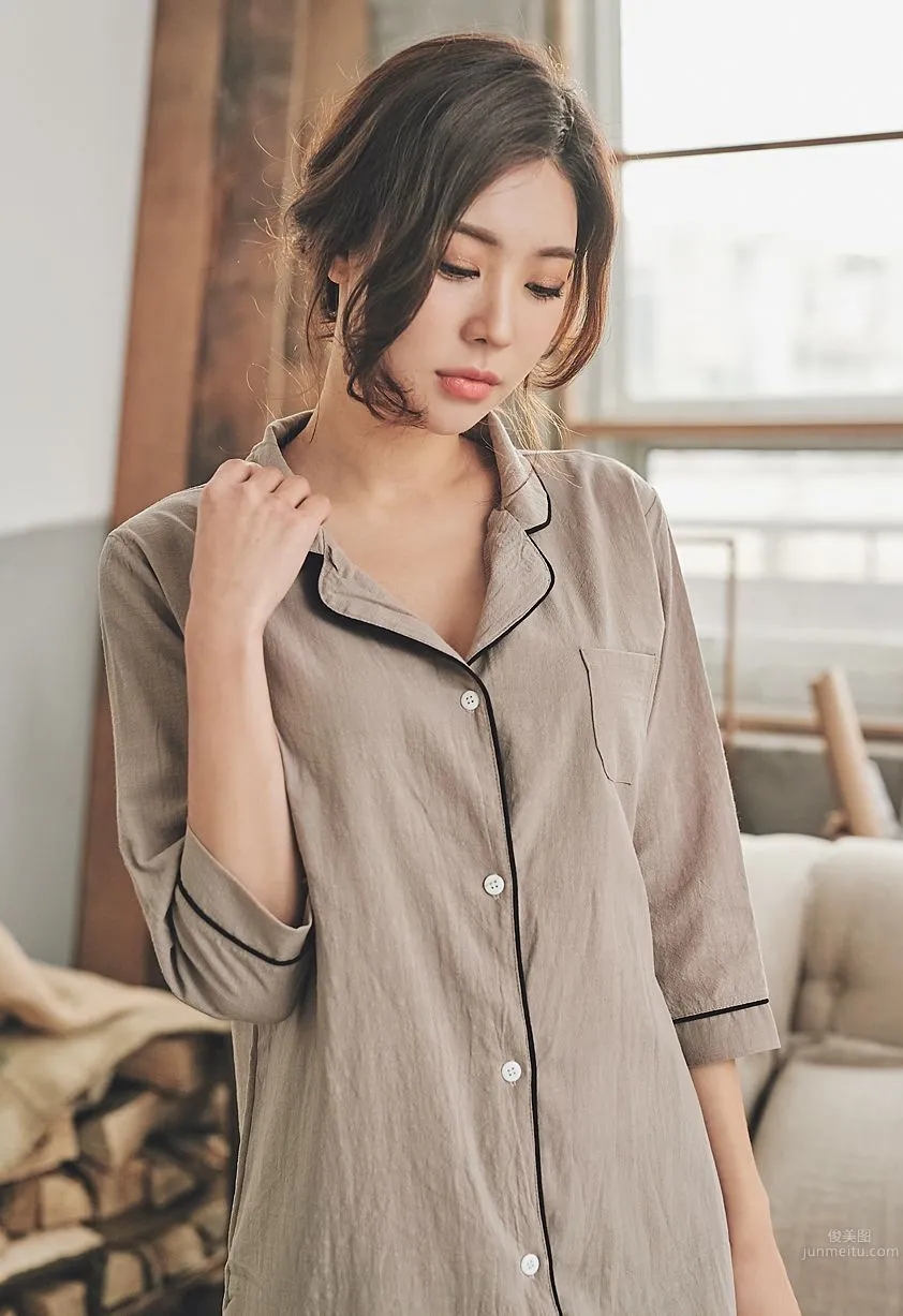 Korean Model Park Da Hyun Lologirl Pajama Series Three photo 42