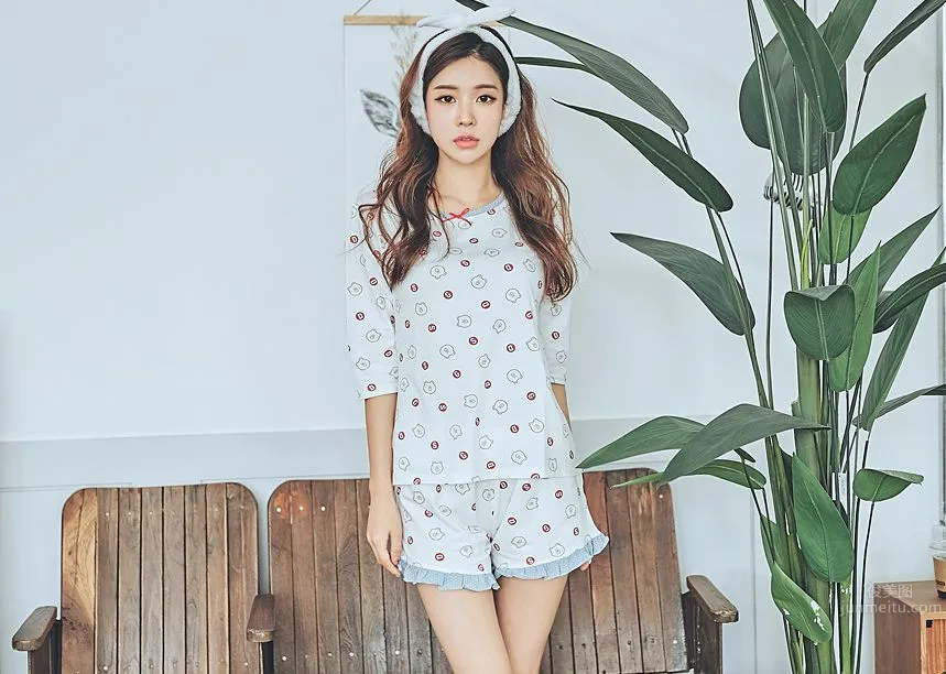 Korean Model Park Da Hyun Lologirl Pajama Series Three photo 102