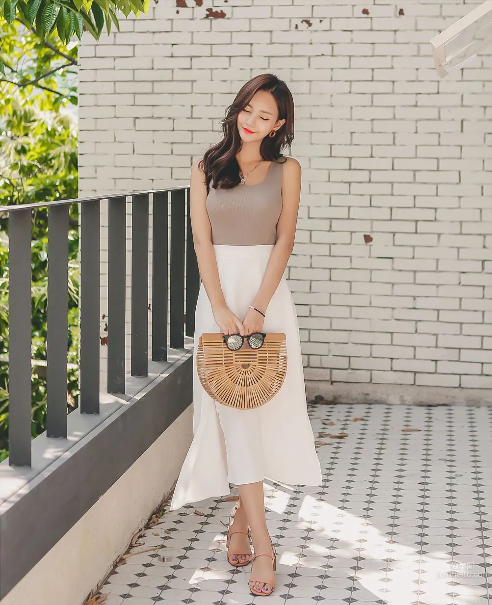 Korean Model Yeonjieun maybeach Casual Wear photo 75