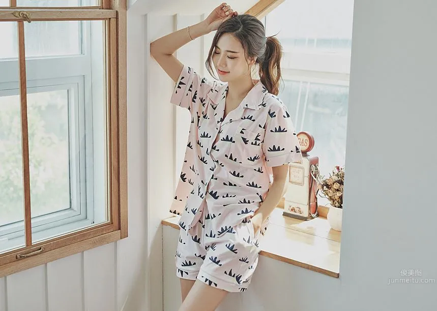 Korean Model Park Da Hyun Lologirl Pajama Series Three photo 71
