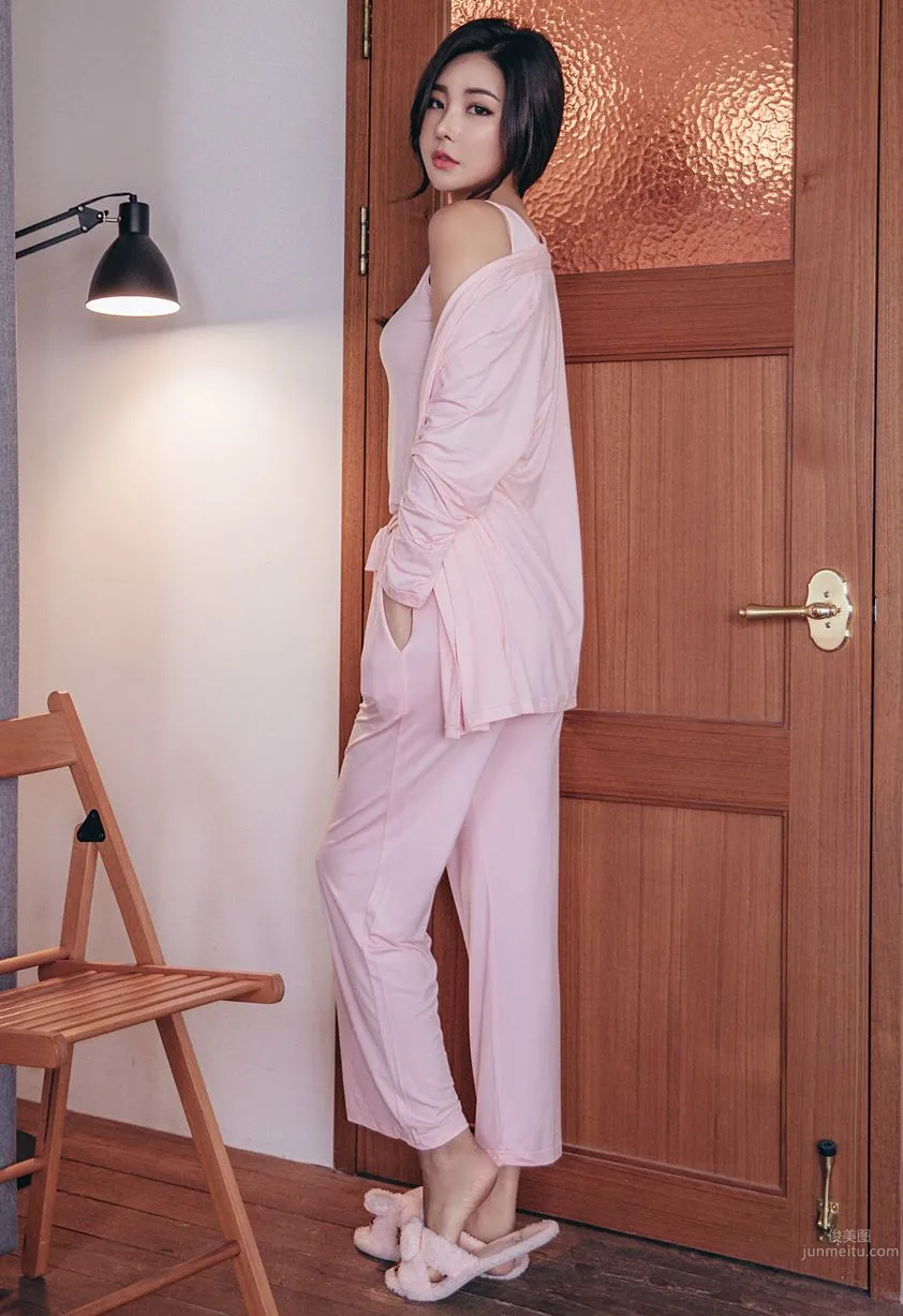 Korean Model Park Da Hyun Lologirl Pajama Series Three photo 100