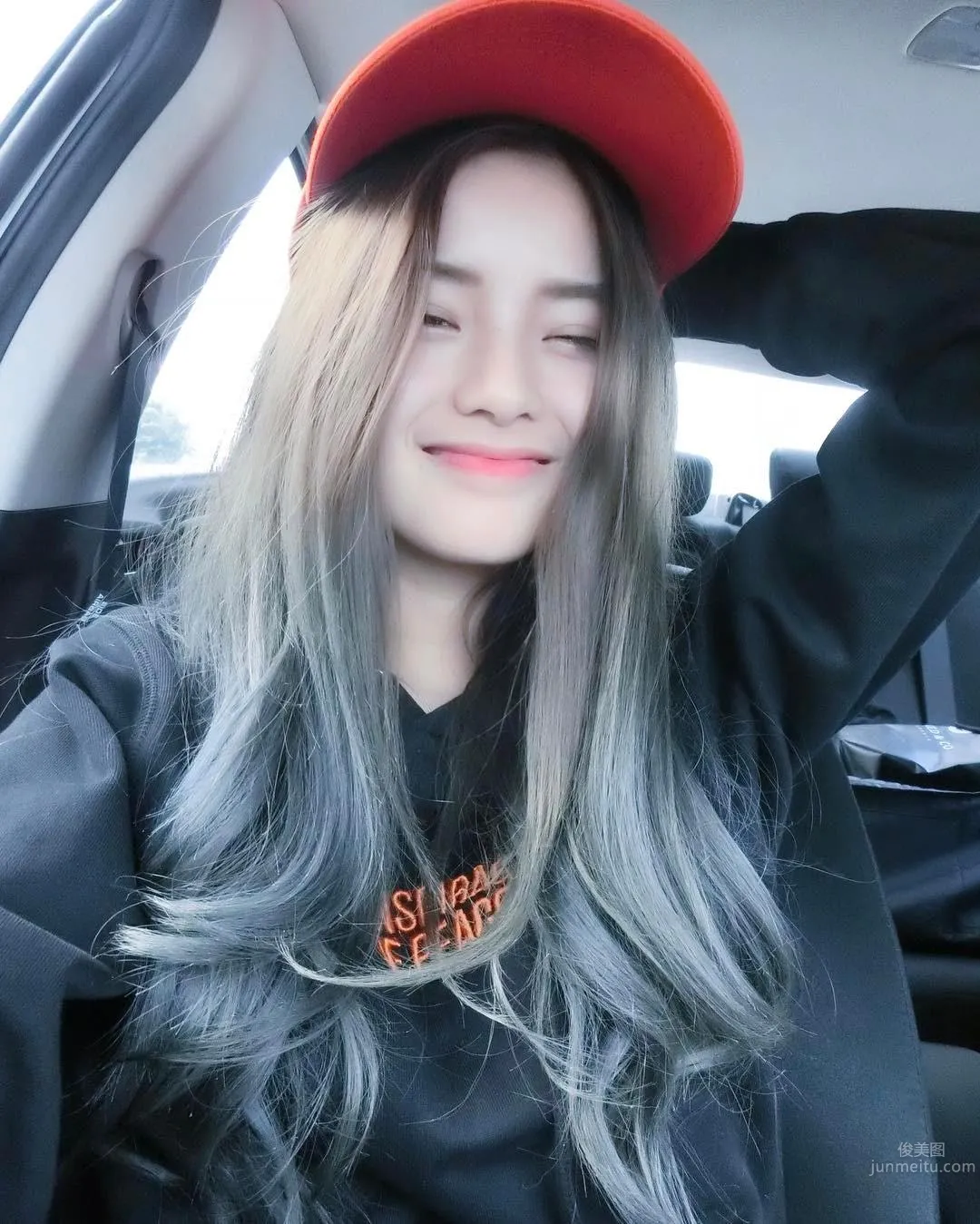 Malaysia's Sweetest Youtuber, Super Smile Instantly Kills Otaku photo 19