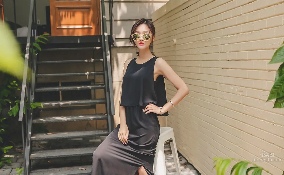 Korean Model Yeonjieun maybeach Casual Wear photo 40