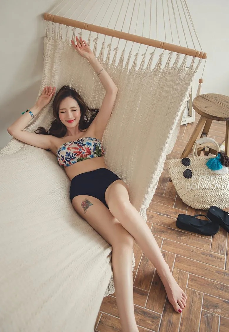 Lee Yeon Jeong - 2017 MayBeach Bikini Series Four photo 26